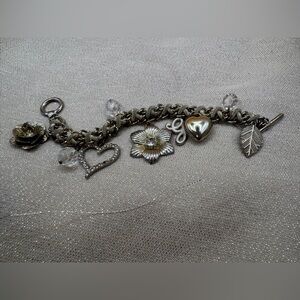 Vintage  7” ‘guess’ charm bracelet w/ charms